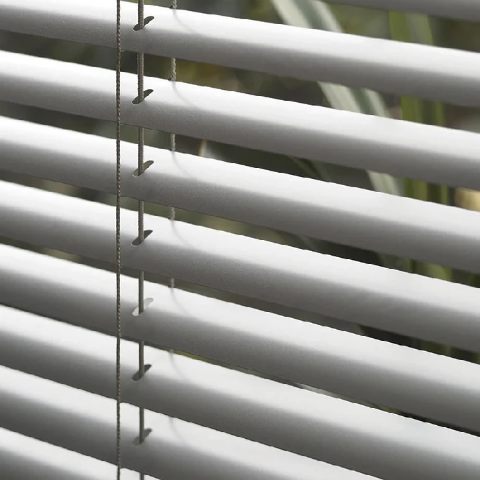 Interiérové žaluzie a plisé Brno