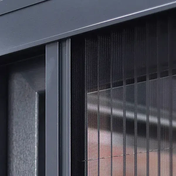 Plisé dveřní sítě a stínící technika Brno