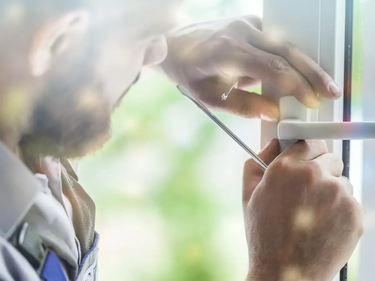 Kontakt Daniel Sypták - SERVIS OKEN BRNO