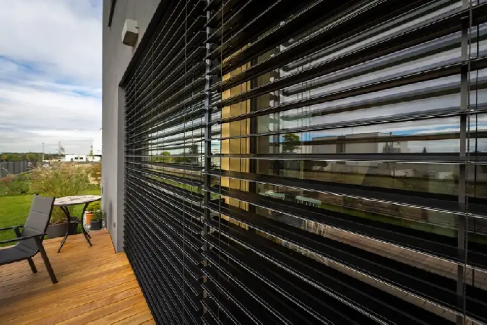 Venkovní žaluzie Brno