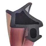 Detail profesionálního černého EPDM těsnění s vysokou životností